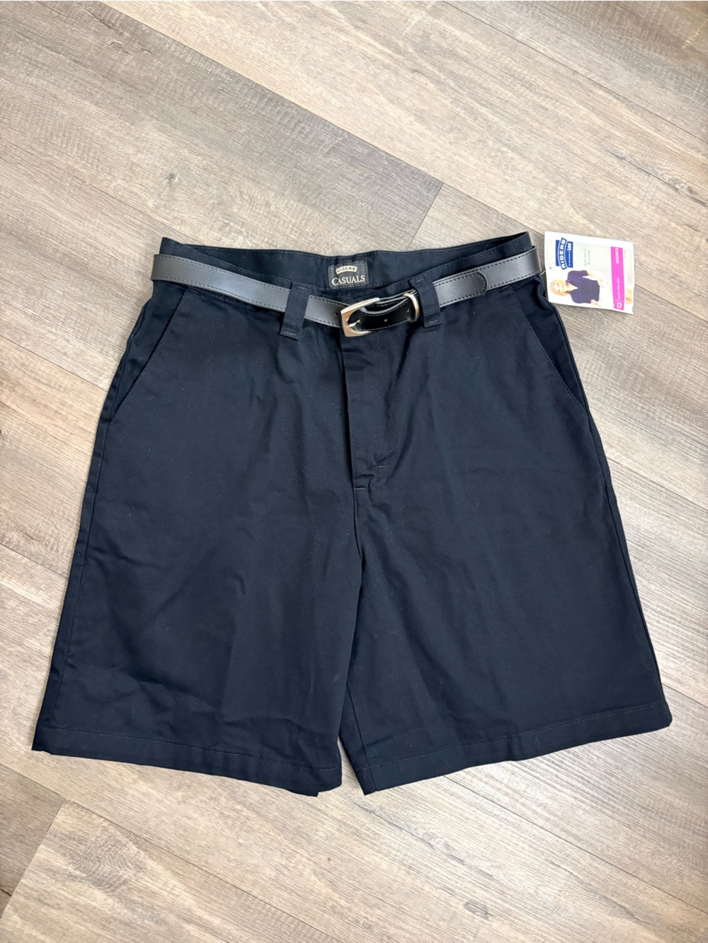 NWT Riders by Lee Casuals Women’s Size 12 M Black Belted Shorts